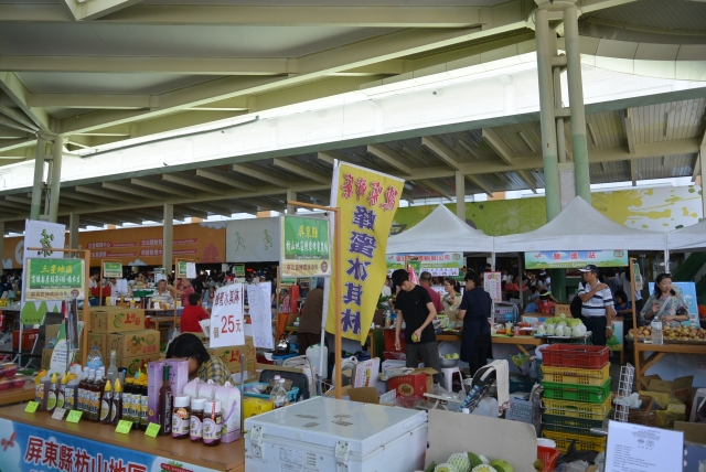 花博公園のお祭り会場