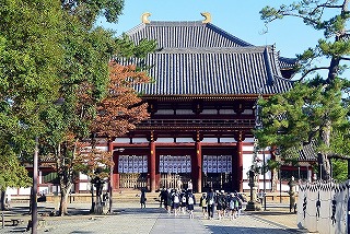 東大寺中門