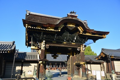 西本願寺 阿弥陀堂門