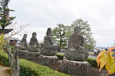 蓮華寺の五智如来像