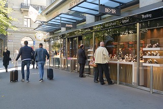 リマト川西岸の新市街